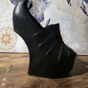 Privileged Black Wedge Heelless Vegan Leather Platform Unique Shoes
